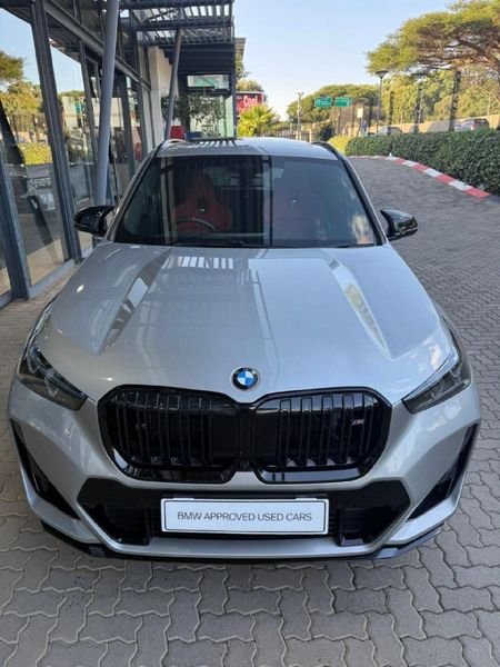 2025-BMW-X1-M35i-xDrive_8
