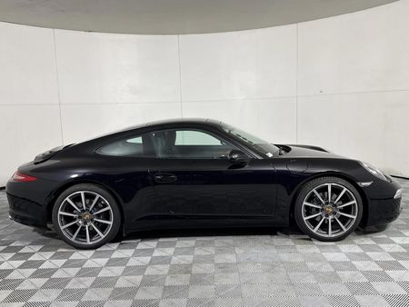 2015-Porsche-911-Carrera-Auto-Black-Edition_12