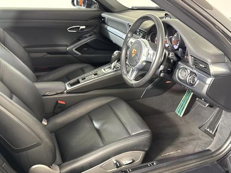 2015-Porsche-911-Carrera-Auto-Black-Edition_7