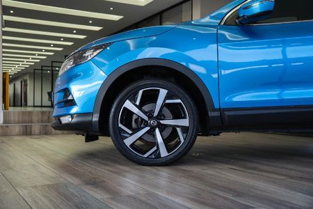 2020-Nissan-Qashqai-12T-Midnight-Auto_9