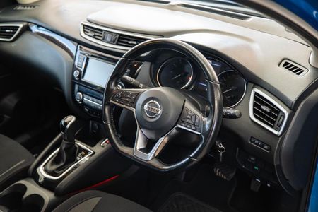 2020-Nissan-Qashqai-12T-Midnight-Auto_22