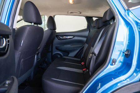 2020-Nissan-Qashqai-12T-Midnight-Auto_23