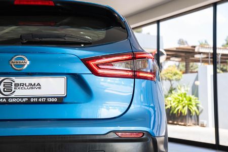 2020-Nissan-Qashqai-12T-Midnight-Auto_4