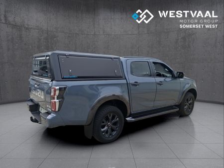 2026-Isuzu-D-Max-30-DDI-V-Cross-HR-Auto-Double-Cab_6