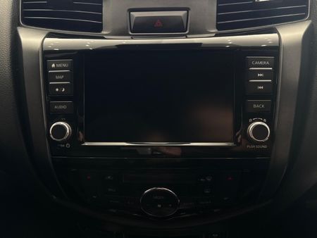 2021-Nissan-Navara-25-DDTi-PRO-2X-Auto-Double-Cab_11