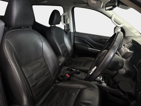 2021-Nissan-Navara-25-DDTi-PRO-2X-Auto-Double-Cab_8
