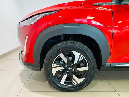 2026-Nissan-Magnite-10T-Acenta-Auto_6