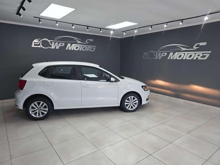 2024-Volkswagen-Polo-Vivo-16-Comfortline-Auto-5-dr_4