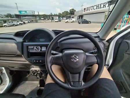 2020-Suzuki-S-Presso-10-GL_13