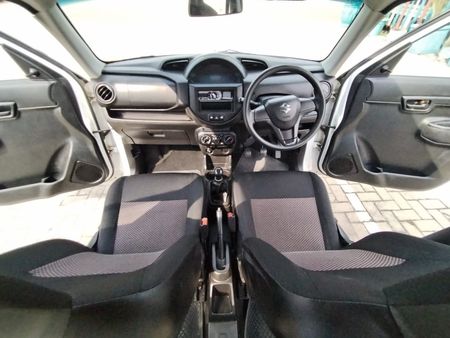 2020-Suzuki-S-Presso-10-GL_15