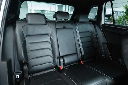 2020-Volkswagen-Tiguan-20-TSI-Highline-4Motion-Auto_9