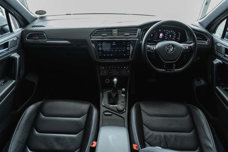 2020-Volkswagen-Tiguan-20-TSI-Highline-4Motion-Auto_8