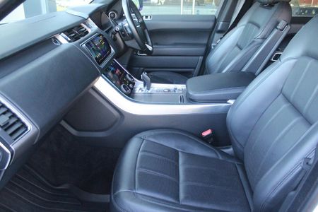 2021-Land-Rover-Range-Rover-Sport-30-D-HSE-190kW_9