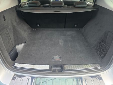 2015-Mercedes-Benz-ML-ML-350-BLUETEC-AMG_13