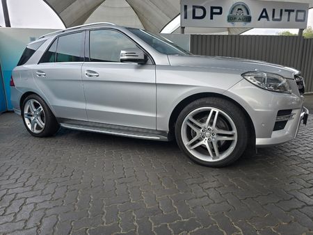 2015-Mercedes-Benz-ML-ML-350-BLUETEC-AMG_1