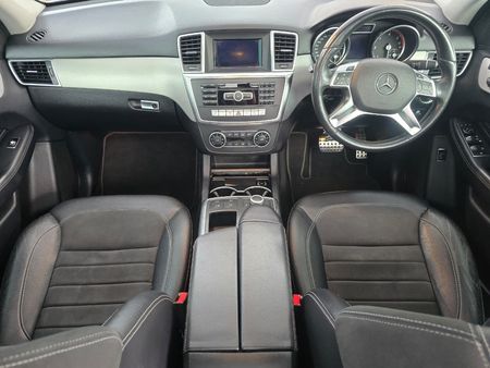 2015-Mercedes-Benz-ML-ML-350-BLUETEC-AMG_20