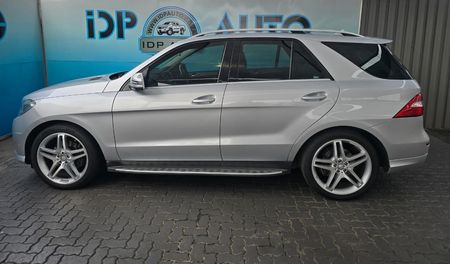 2015-Mercedes-Benz-ML-ML-350-BLUETEC-AMG_5