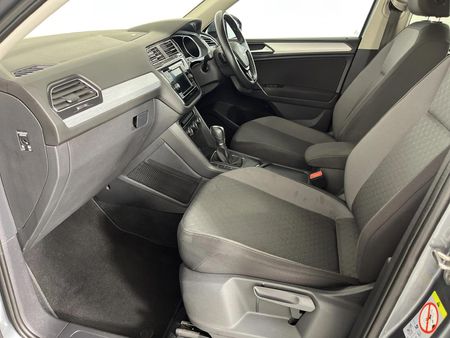 2020-Volkswagen-Tiguan-Allspace-14-TSI-Comfortline-Auto-110kW_8