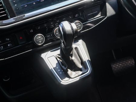 2021-Volkswagen-Caravelle-T61-20-BiTDI-Highline-Auto-4Motion-146kW_13