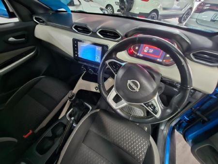 2023-Nissan-Magnite-10T-Acenta_6