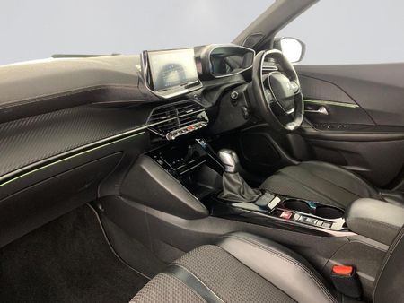 2022-Peugeot-2008-GT-12T-Auto_15
