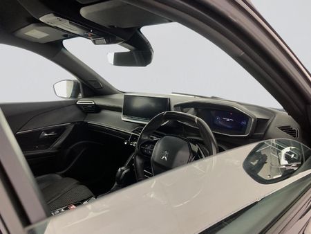2022-Peugeot-2008-GT-12T-Auto_16