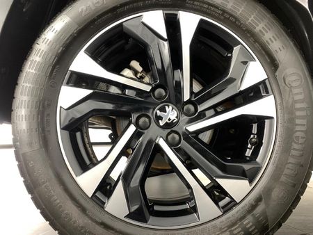 2022-Peugeot-2008-GT-12T-Auto_19