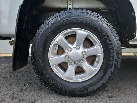2022-Isuzu-D-Max-250-HO-Hi-Rider-Extended-Cab_9