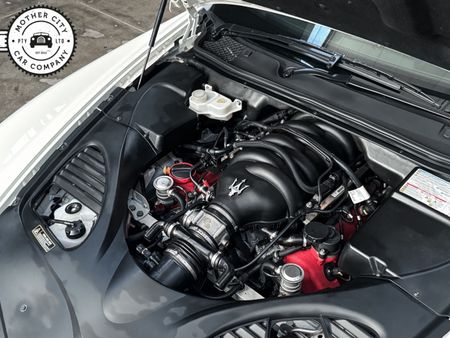 2012-Maserati-Quattroporte-S-Sport_15