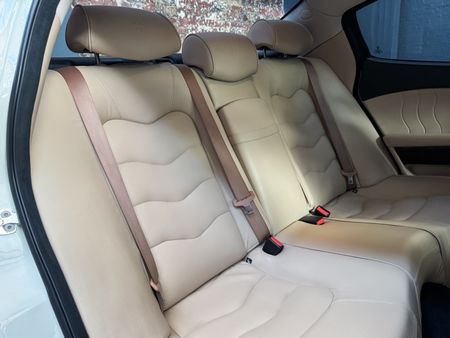 2012-Maserati-Quattroporte-S-Sport_21