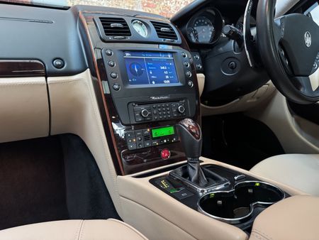 2012-Maserati-Quattroporte-S-Sport_33