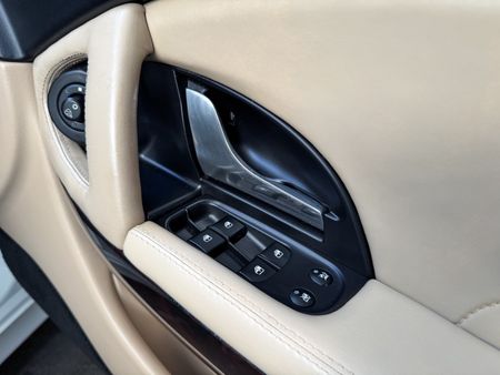 2012-Maserati-Quattroporte-S-Sport_39