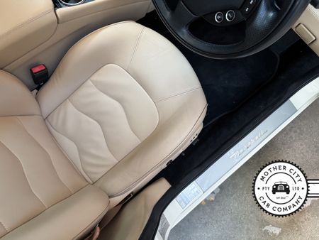 2012-Maserati-Quattroporte-S-Sport_43