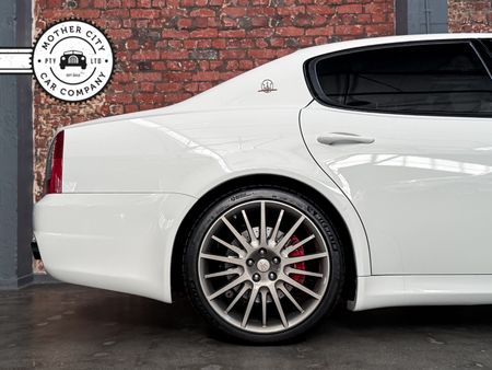 2012-Maserati-Quattroporte-S-Sport_7