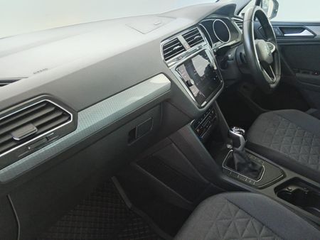 2023-Volkswagen-Tiguan-14-TSI-Life-DSG-Auto-110kW_7