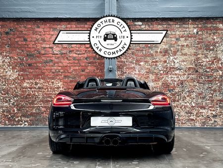 2015-Porsche-Boxster-GTS-Auto_15
