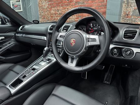 2015-Porsche-Boxster-GTS-Auto_25