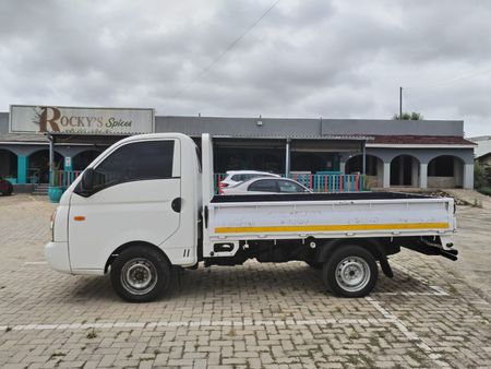 2008-Hyundai-H100-Bakkie-26i-D_3