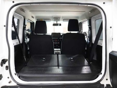 2021-Suzuki-Jimny-15-GLX-Auto_16