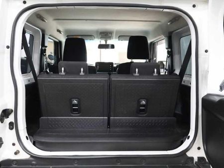 2021-Suzuki-Jimny-15-GLX-Auto_17