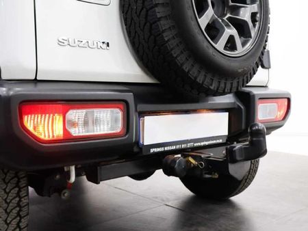 2021-Suzuki-Jimny-15-GLX-Auto_19