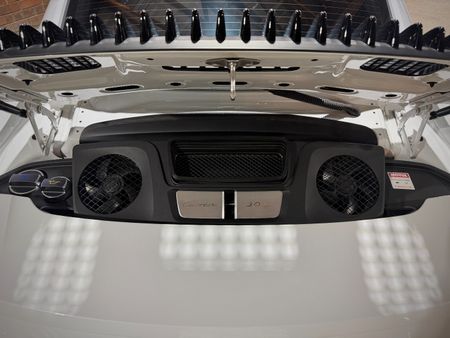 2017-Porsche-911-Carrera-S-Auto_27