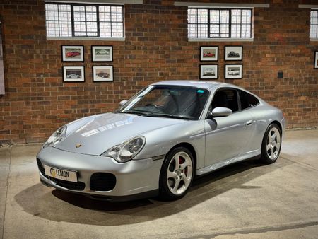 2003-Porsche-911-Carrera-4S-Auto_4
