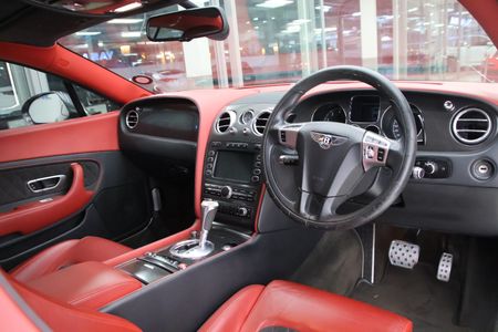 2012-Bentley-Continental-Supersports_7