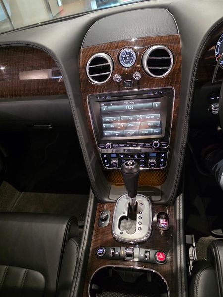 2013-Bentley-Continental-GT-V8-S-Convertible_12