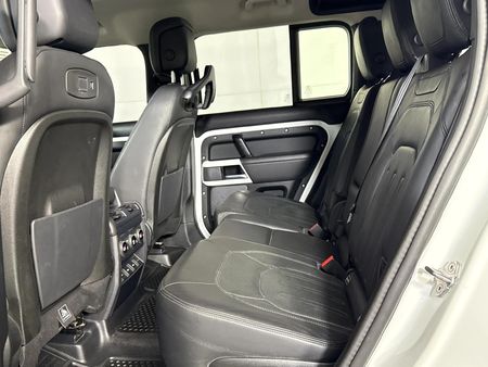 2020-Land-Rover-Defender-110-D240-First-Edition-177kW_3