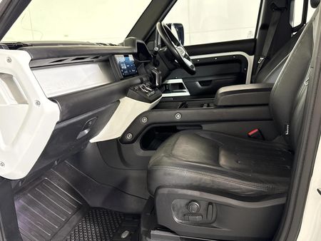 2020-Land-Rover-Defender-110-D240-First-Edition-177kW_8