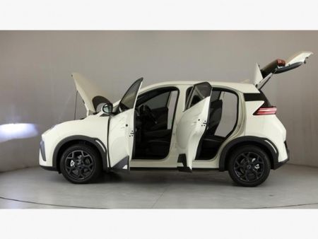 2025-BYD-Dolphin-Surf-Dynamic_14