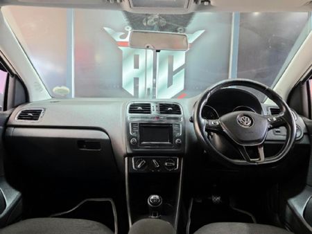 2017-Volkswagen-Polo-GP-12-TSI-Comfortline-66kW_13