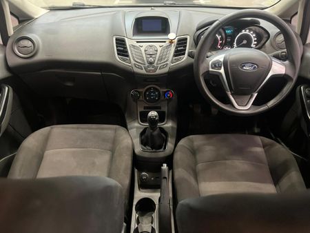 2016-Ford-Fiesta-14-Ambiente-5-dr_9